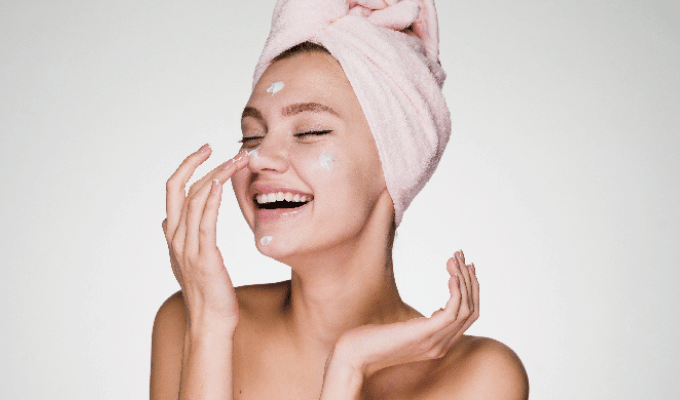 Skincare Infantil: ¿Moda o Riesgo? ¡Alerta Padres!
