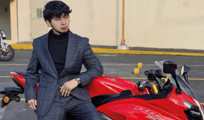 Emotiva caravana despide a Jordan Josue en Quito