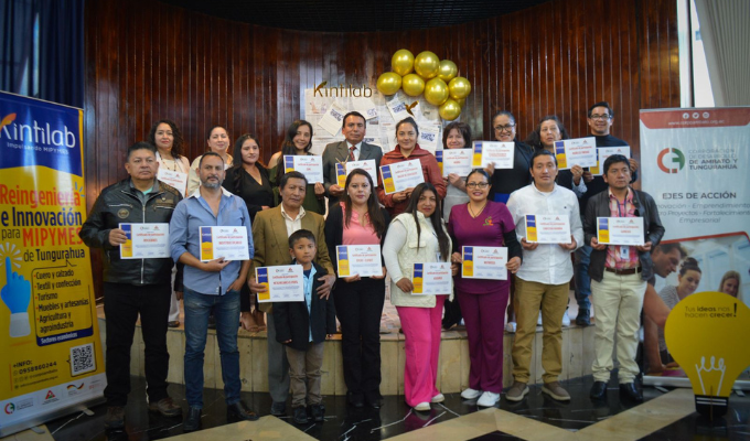 ¡Éxito total! KINTILAB gradúa a 41 empresarios en Tungurahua.