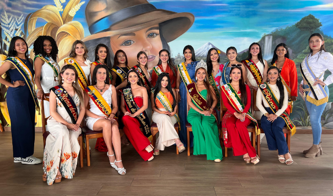 Reina de Ambato en gira cultural: ¡Triunfo en dos provincias!