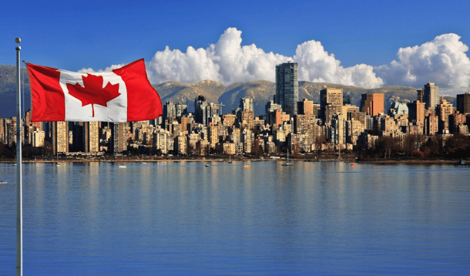 Canadá te abre las puertas: becas para latinos disponibles ahora