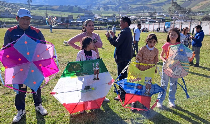 ¡Cielo lleno de colores! Éxito en el concurso de cometas de Mocha