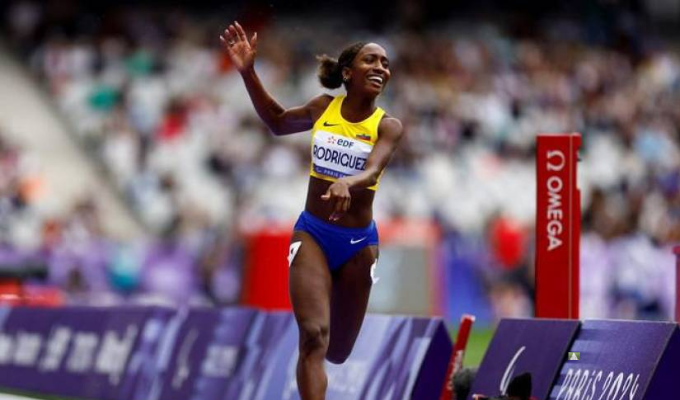 ¡Histórico! Kiara Rodríguez gana oro en los 100m en París 2024