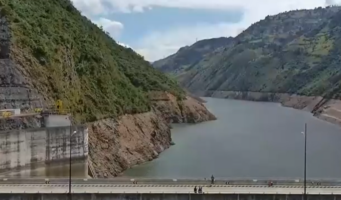 ¡Apagón nacional por error humano en subestación Molino!