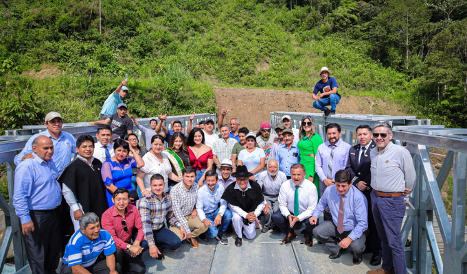 ¡Por fin! Puente Bailey en Baños facilitará acceso y comercio local