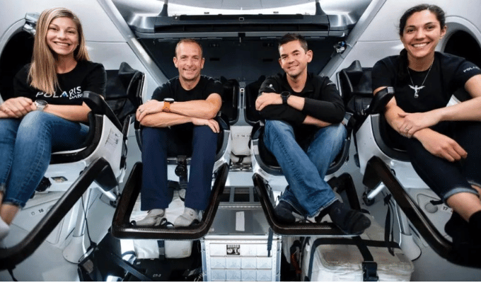 ¡Polaris Dawn hace historia con su caminata espacial comercial!