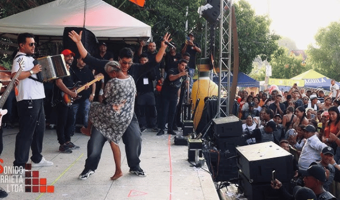 ¡Aidé reaparece en festival vallenato tras 8 meses desaparecida!