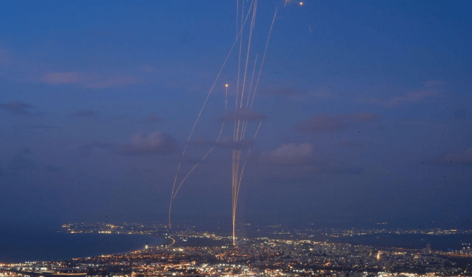 Israel declara “situación especial” ante ataques de Hezbollah