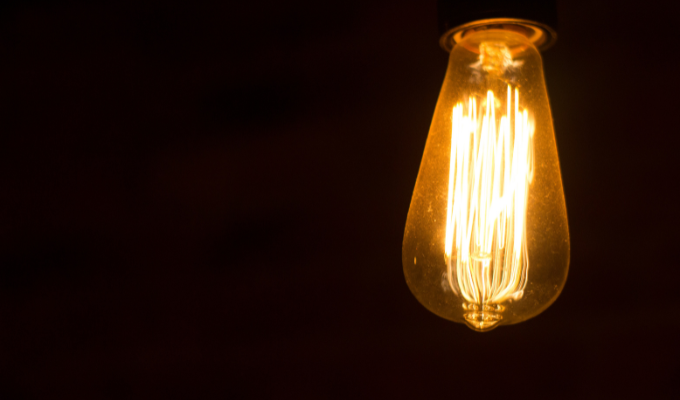 Sectores de Cuenca amanecerán sin energía eléctrica desde las 05:00