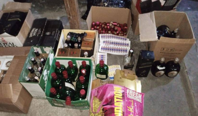 ¡Cayó banda que vendía licor falso en Guayaquil!