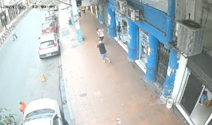 ¡Se salvó de milagro! Sicariato fallido en pleno centro de Guayaquil