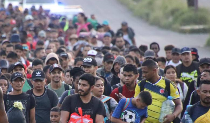 Crisis migratoria: Caravana pide seguridad y empleo en México