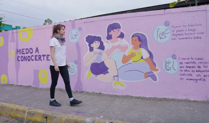 Un mural en Mindo te enseña cómo salvar tu vida