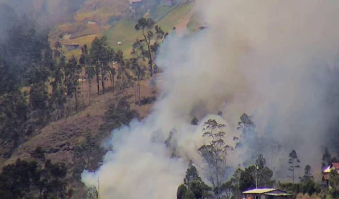 60 Incendios forestales arrasan el país: ECU 911 activa emergencia