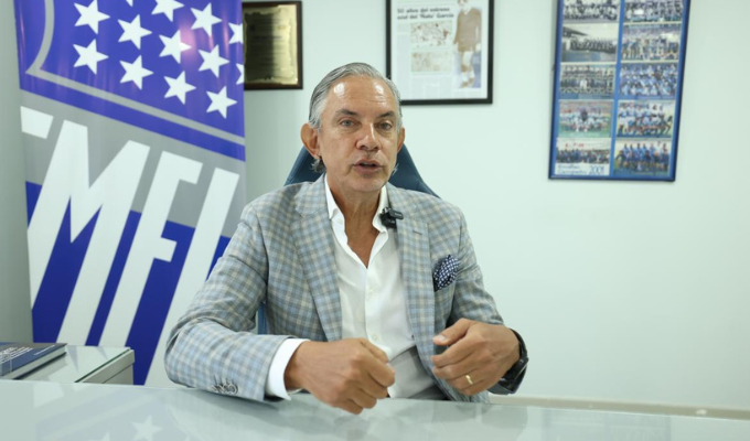 ¡Pileggi al borde de renunciar! Crisis en Emelec