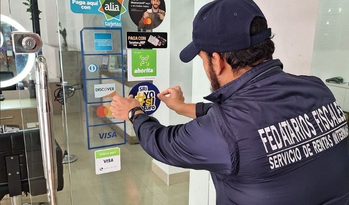 "Yo Sí Facturo": SRI visita a más de 8.000 negocios
