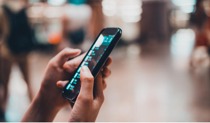 ¡Sin señal! Apagones dejan sin servicio a miles en Ecuador