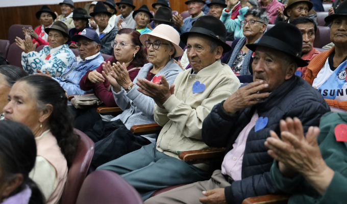 Convenio en Tungurahua asegura atención a ancianos vulnerables