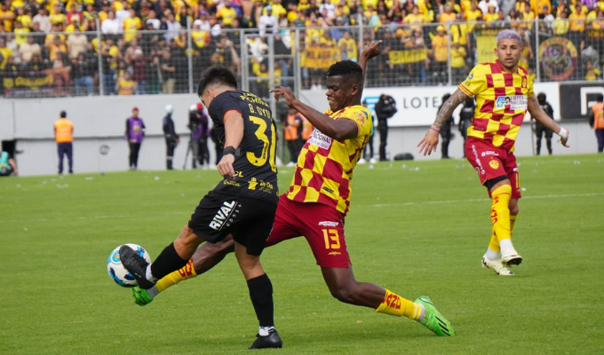 Barcelona se queda corto en su visita a Aucas