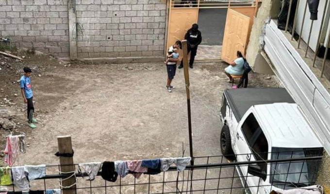 Policía revela vínculos entre sacerdote asesinado y sus atacantes