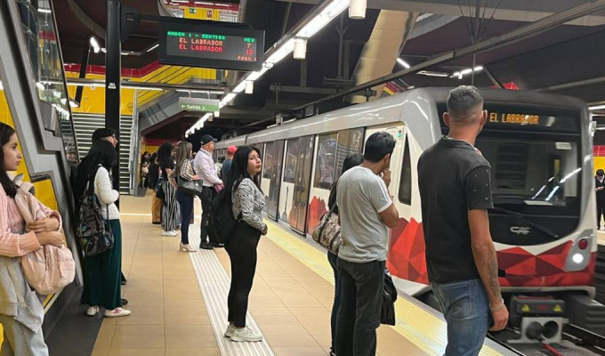 Metro Quito: Deudas y reclamos ahogan la operación