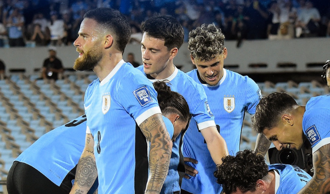 La celeste remontó y vence 3 - 2 a Colombia