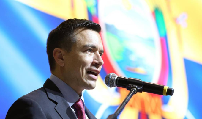 ¡Adiós apagones! Noboa asegura el fin, pero expertos dudan