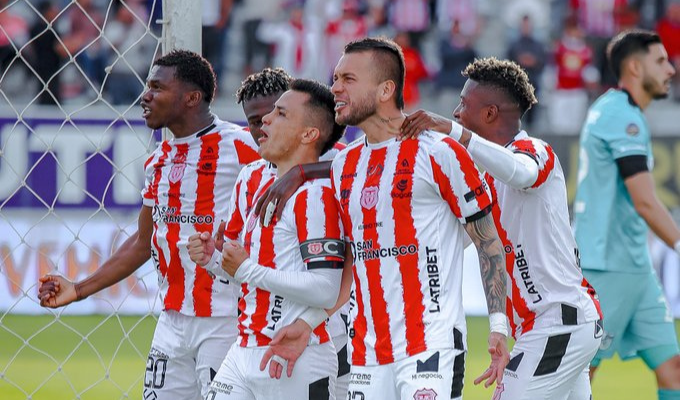 ¡Rodillo va por la gloria internacional frente a los Toreros!