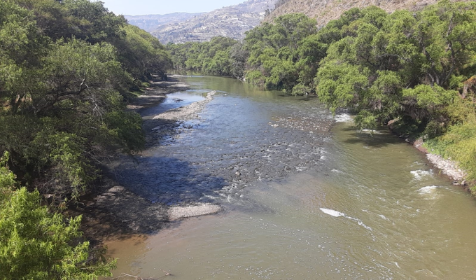 El río Paute registra el caudal más alto en dos meses por lluvias