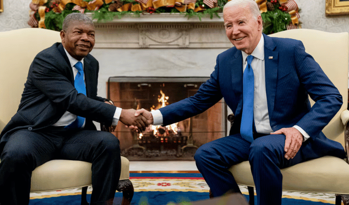 Biden cierra mandato con visita histórica a Angola