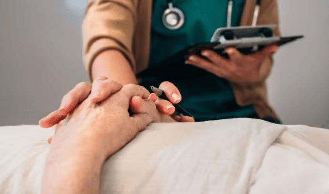 Reino Unido aprueba la muerte asistida para pacientes terminales