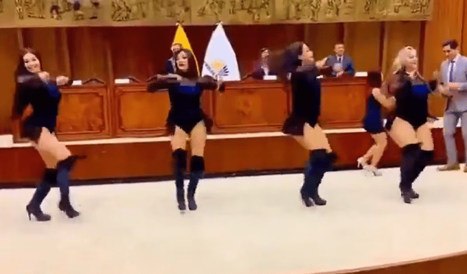 Asamblea reacciona al show de tecnocumbia organizado por Zapata