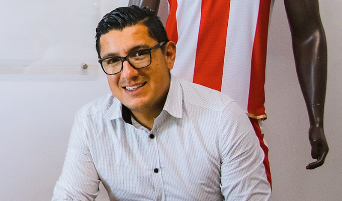 Alberto Jara denuncia mal desempeño de jugadores tras derrota