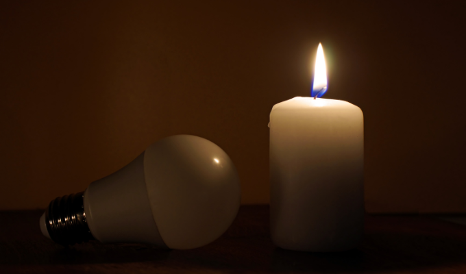 Ecuador reducirá cortes de luz a 3 horas desde el 9 de diciembre