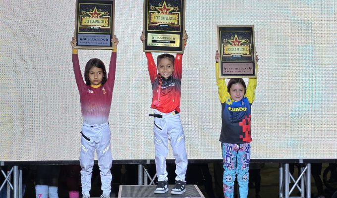María Emilia Celi brilla en el BMX internacional en Medellín