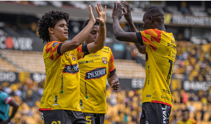 Eduard Bello no continuará en Barcelona SC tras bajo rendimiento