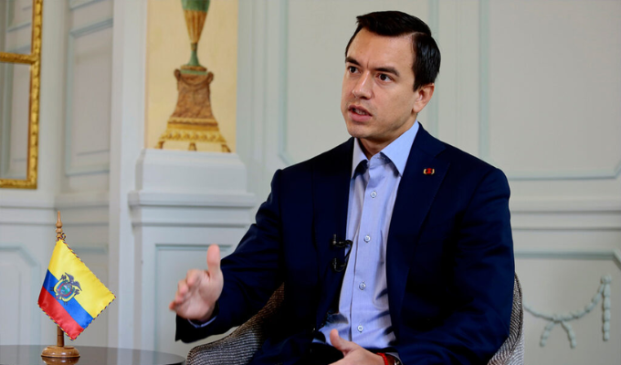 Noboa defiende decreto 500 ante la Corte Constitucional