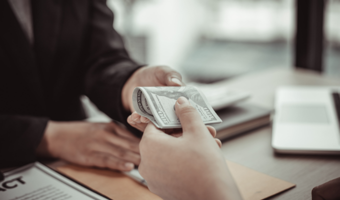 Cambian los puntos de pago de pensiones alimenticias en Ecuador