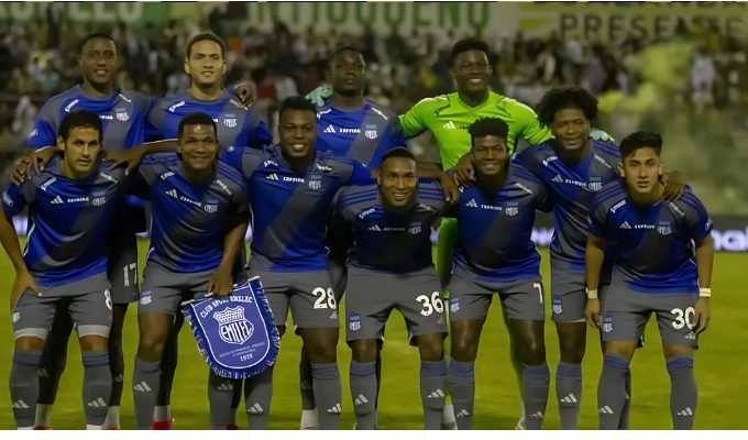 Emelec sumó tres derrotas y preocupa a la hinchada.