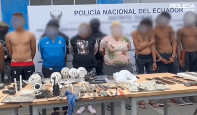 Desmantelan centro de monitoreo de banda criminal en Durán