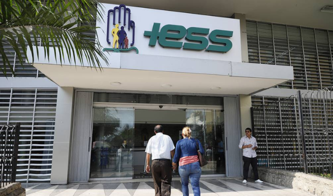 Estado debe pagar deuda al IESS antes de marzo de 2025