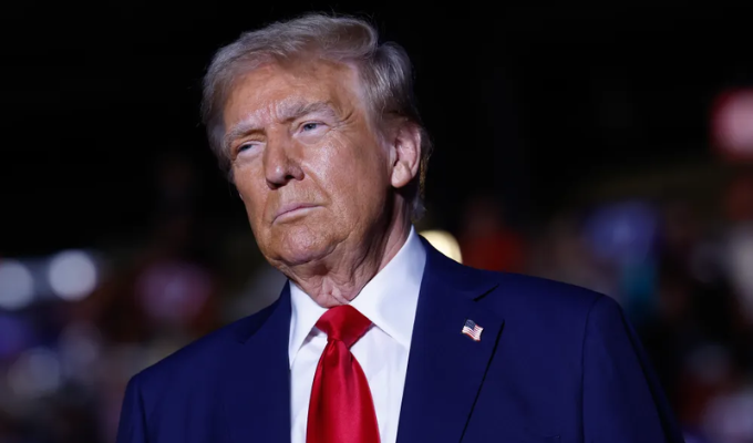 Ciudadanía por nacimiento: juez detuvo plan de Trump