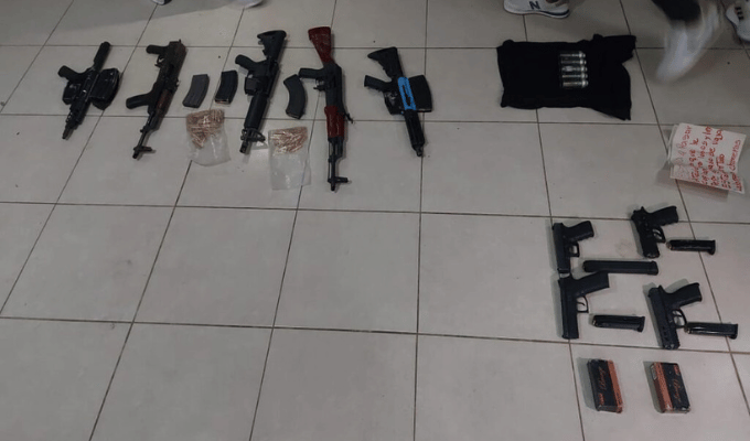 Operativo en Manabí dejó un arsenal decomisado por la Policía