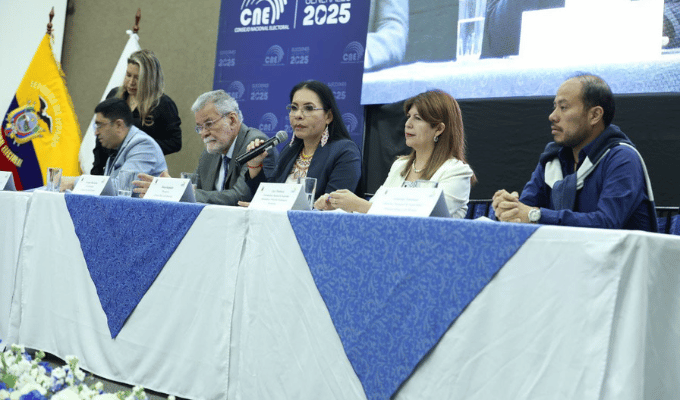 Auditores políticos revisaron seguridad del sistema del CNE