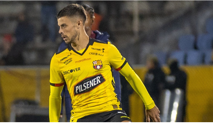 Deportivo Quito humilló al Ídolo en su Noche Amarilla