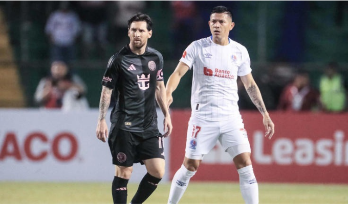Inter Miami goleó 5-0 a Olimpia con un Messi inspirado