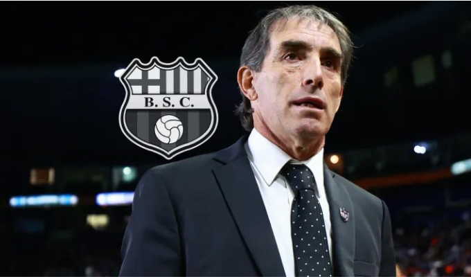 Guillermo Almada sueña con la Tri y quiere ganar todo