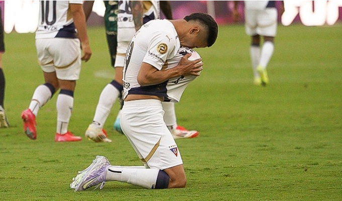 ¡Goleada alba! Liga de Quito aplastó 4-0 a Orense.