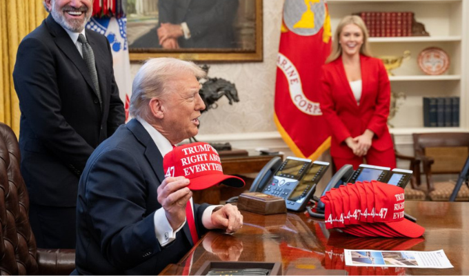 Trump impone el inglés como idioma oficial en EE.UU.