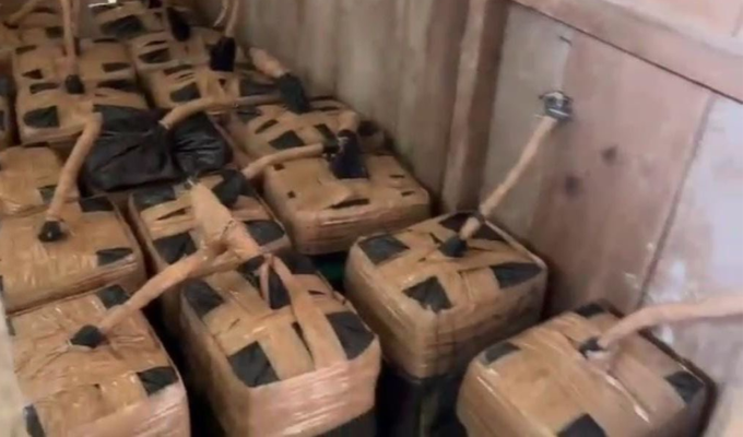 Golpe al narcotráfico: Policía incauta casi una tonelada de cocaína